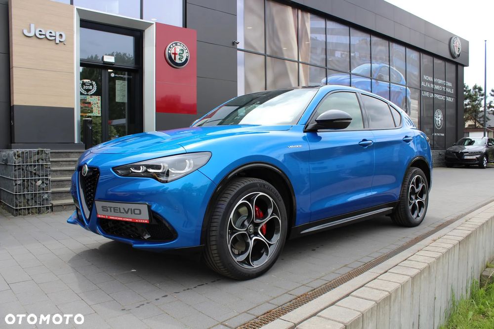 Alfa Romeo Stelvio 2.0 Turbo Veloce Q4 - 10