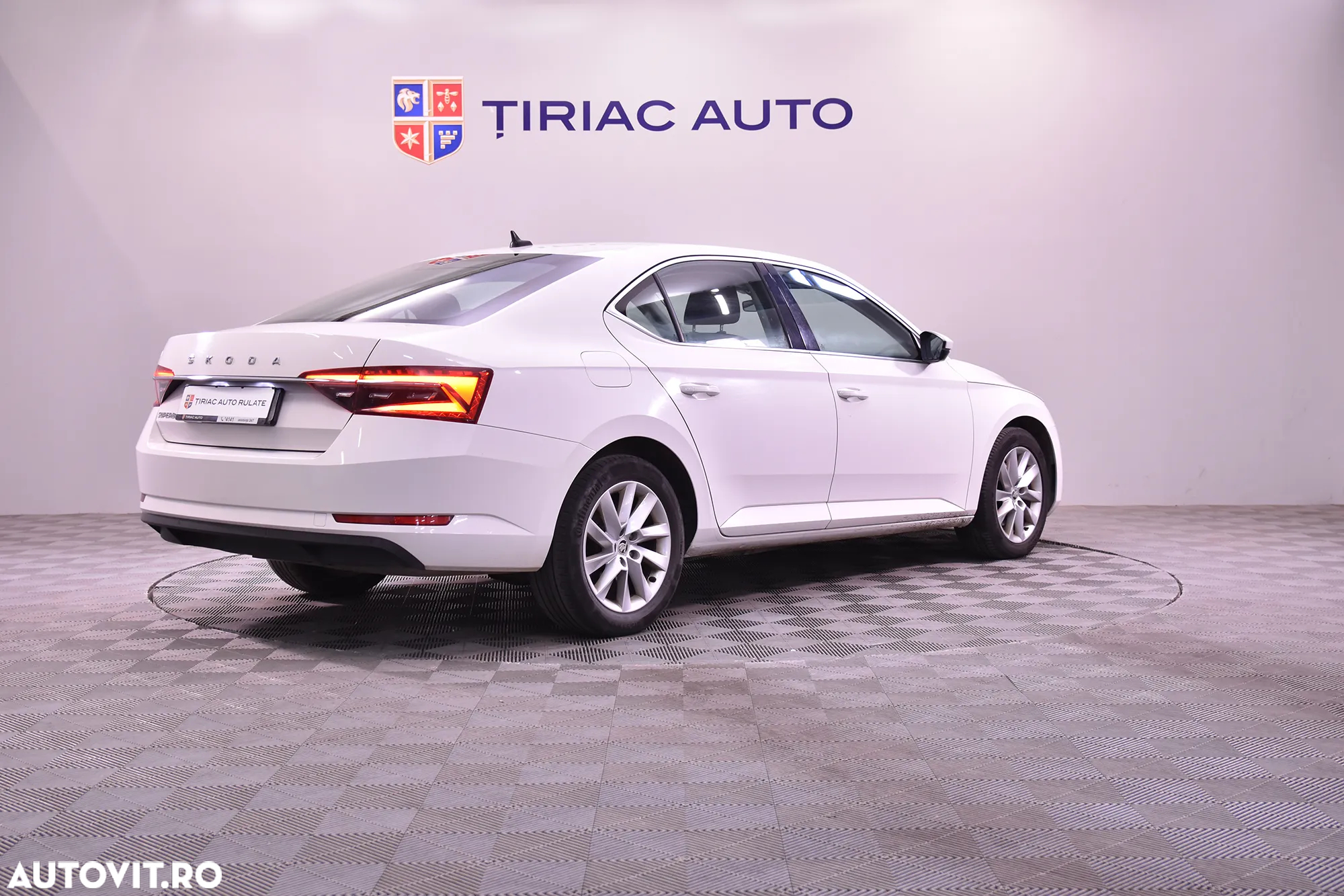 Skoda Superb - 5