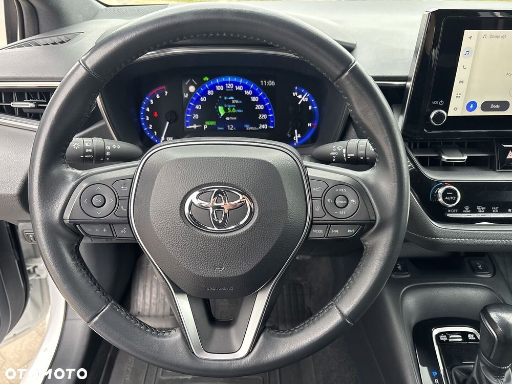 Toyota Corolla - 12