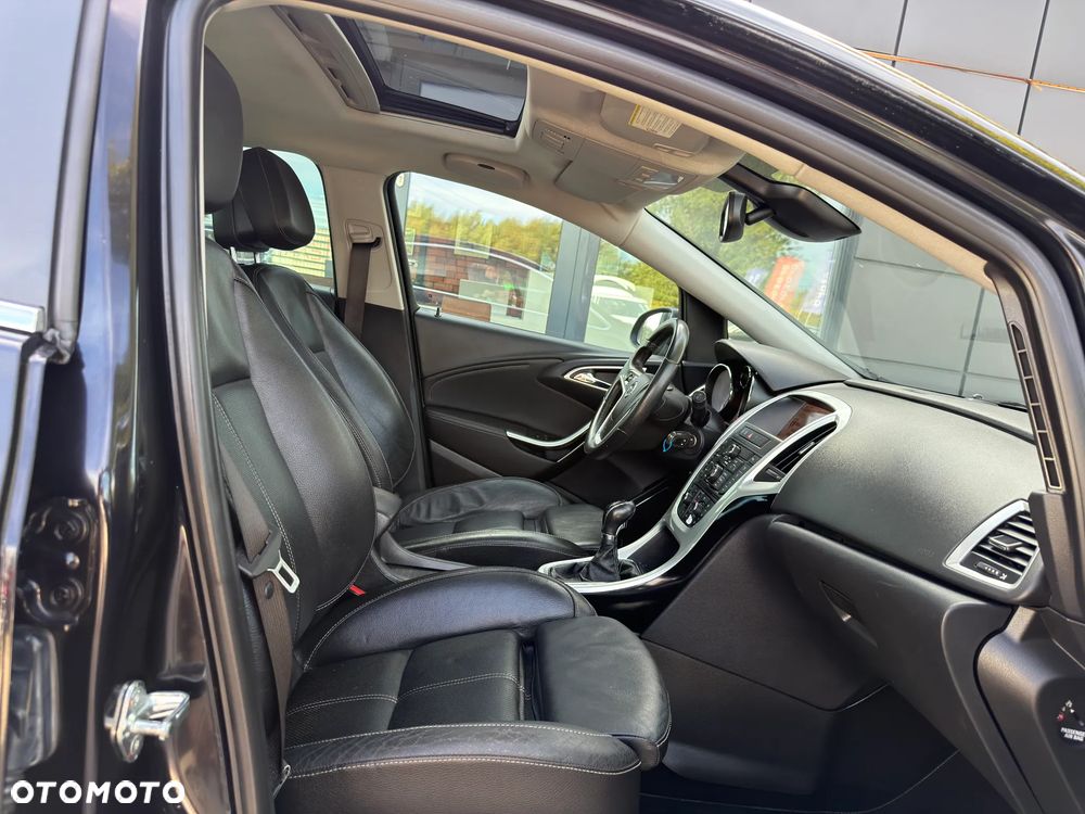 Opel Astra 1.4 Turbo Active - 28