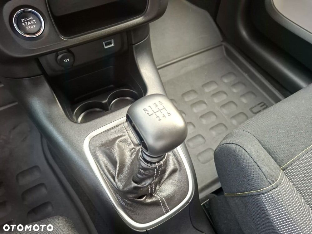 Citroën C3 1.2 PureTech Max - 24