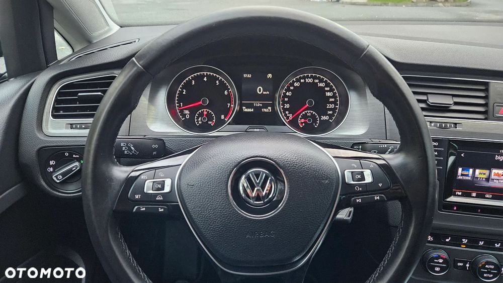 Volkswagen Golf 1.4 TSI BlueMotion Technology Comfortline - 24