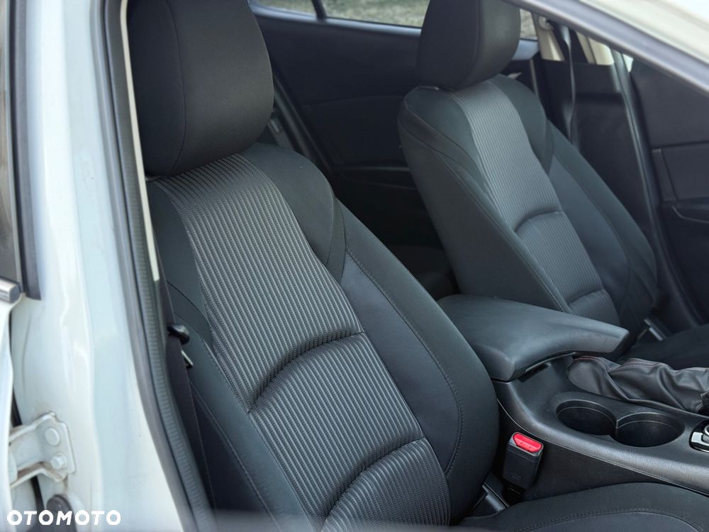 Mazda 3 - 18