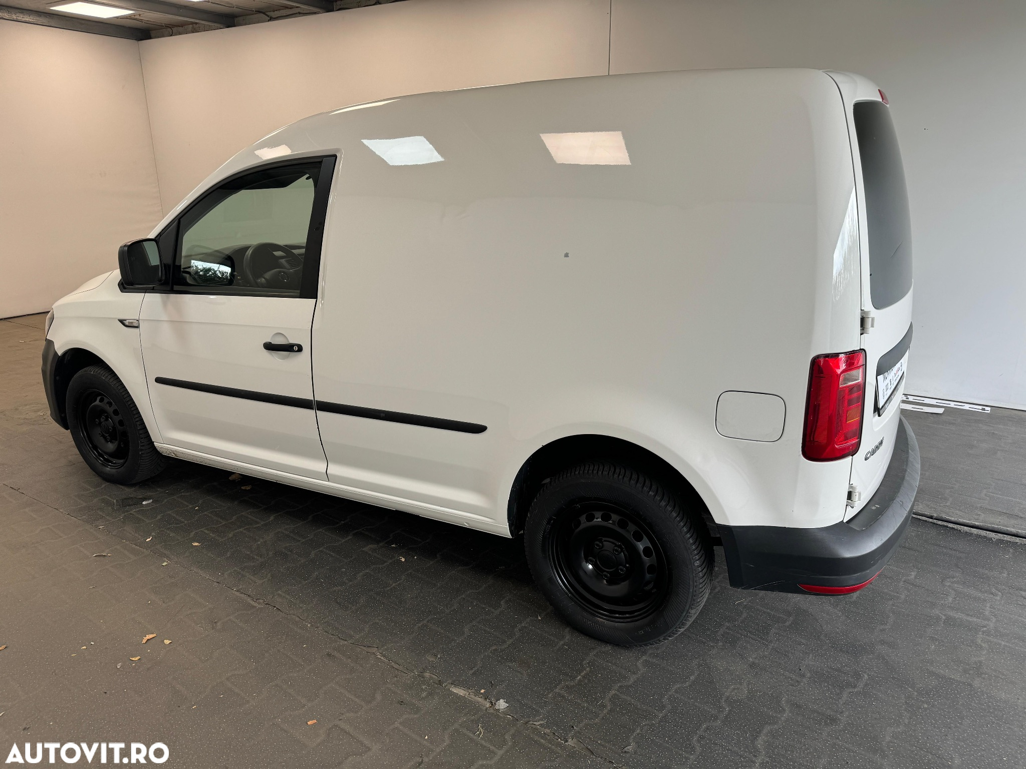 Volkswagen Caddy 2.0 TDI - 13