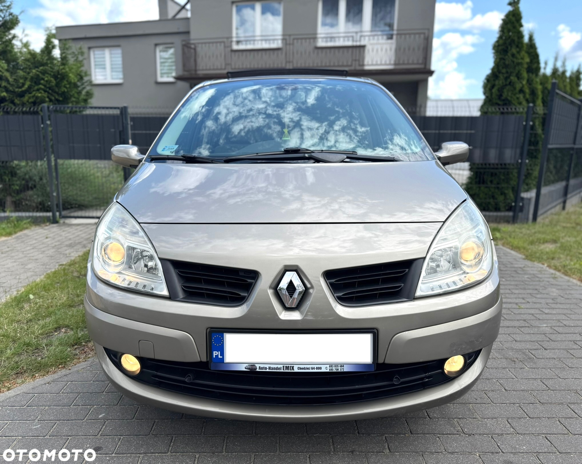 Renault Scenic 1.6 16V 110 Expression - 2