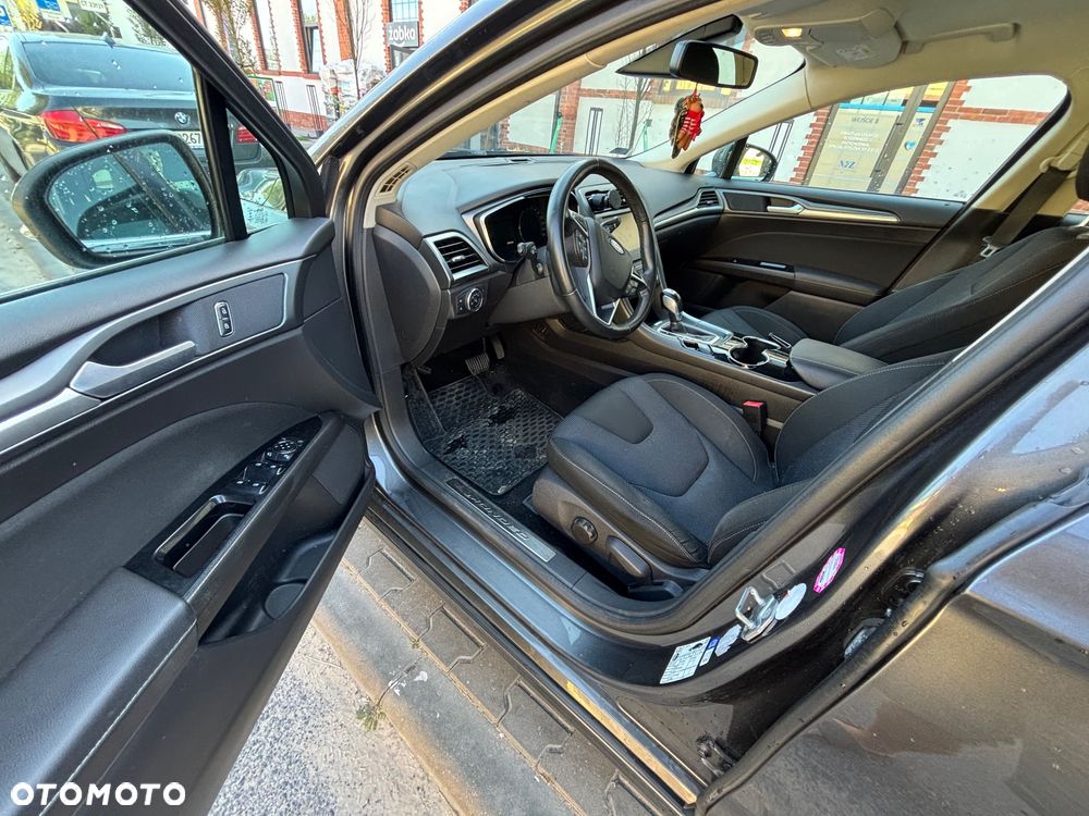 Ford Mondeo 2.0 EcoBoost Titanium X - 19