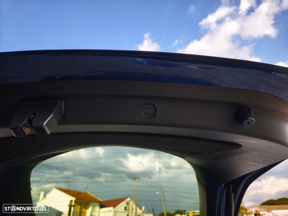 Tesla Model Y Long Range Tração Integral - 10