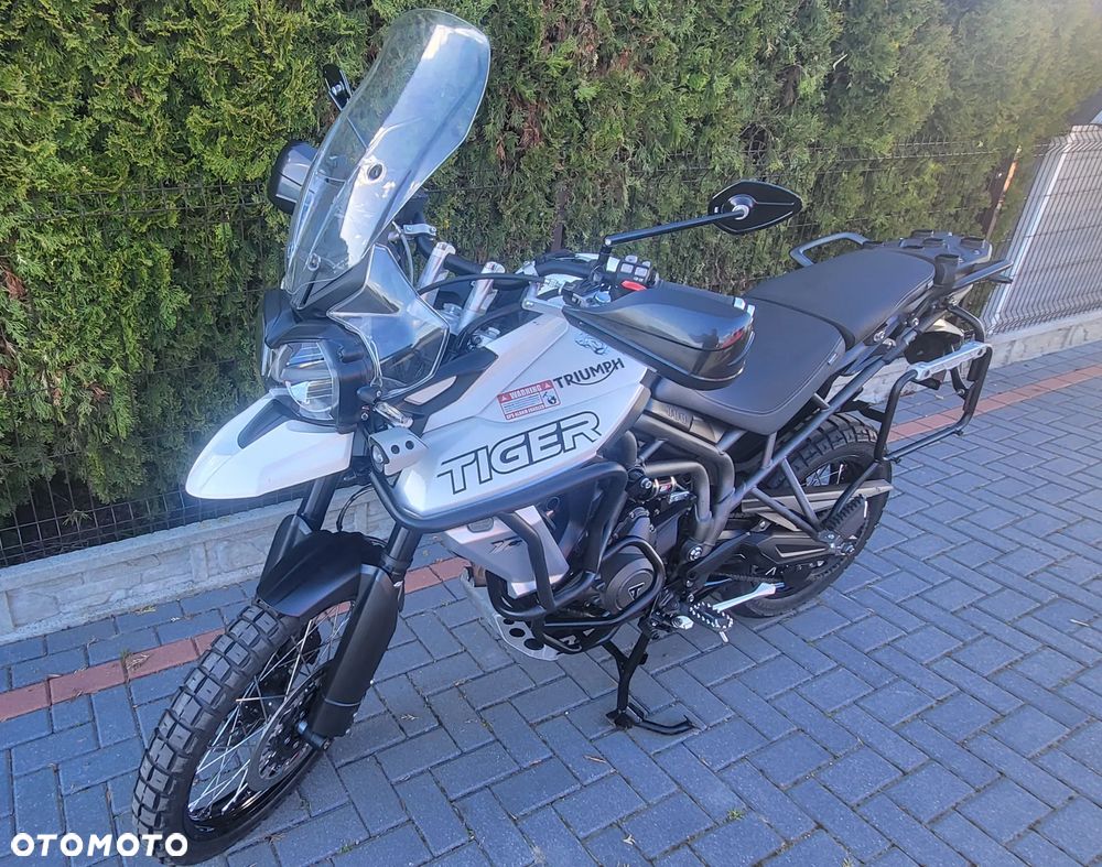 Triumph Tiger - 2