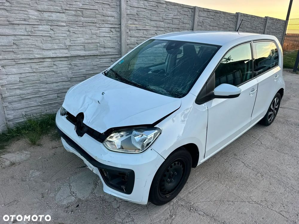 Volkswagen up! Active - 37