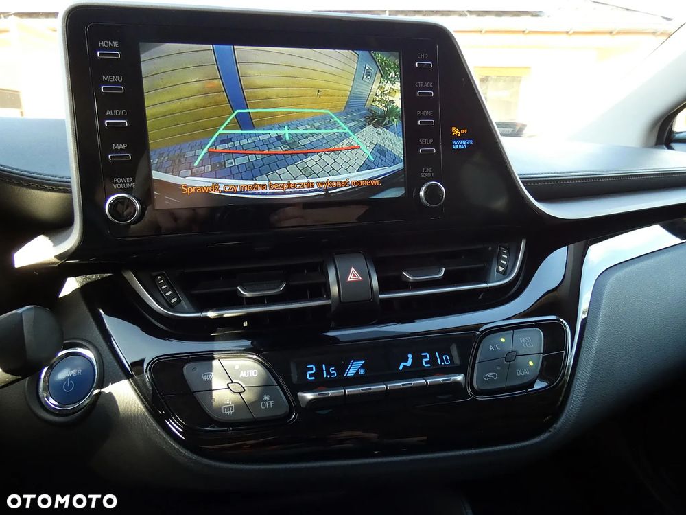 Toyota C-HR 2.0 Hybrid Executive - 8