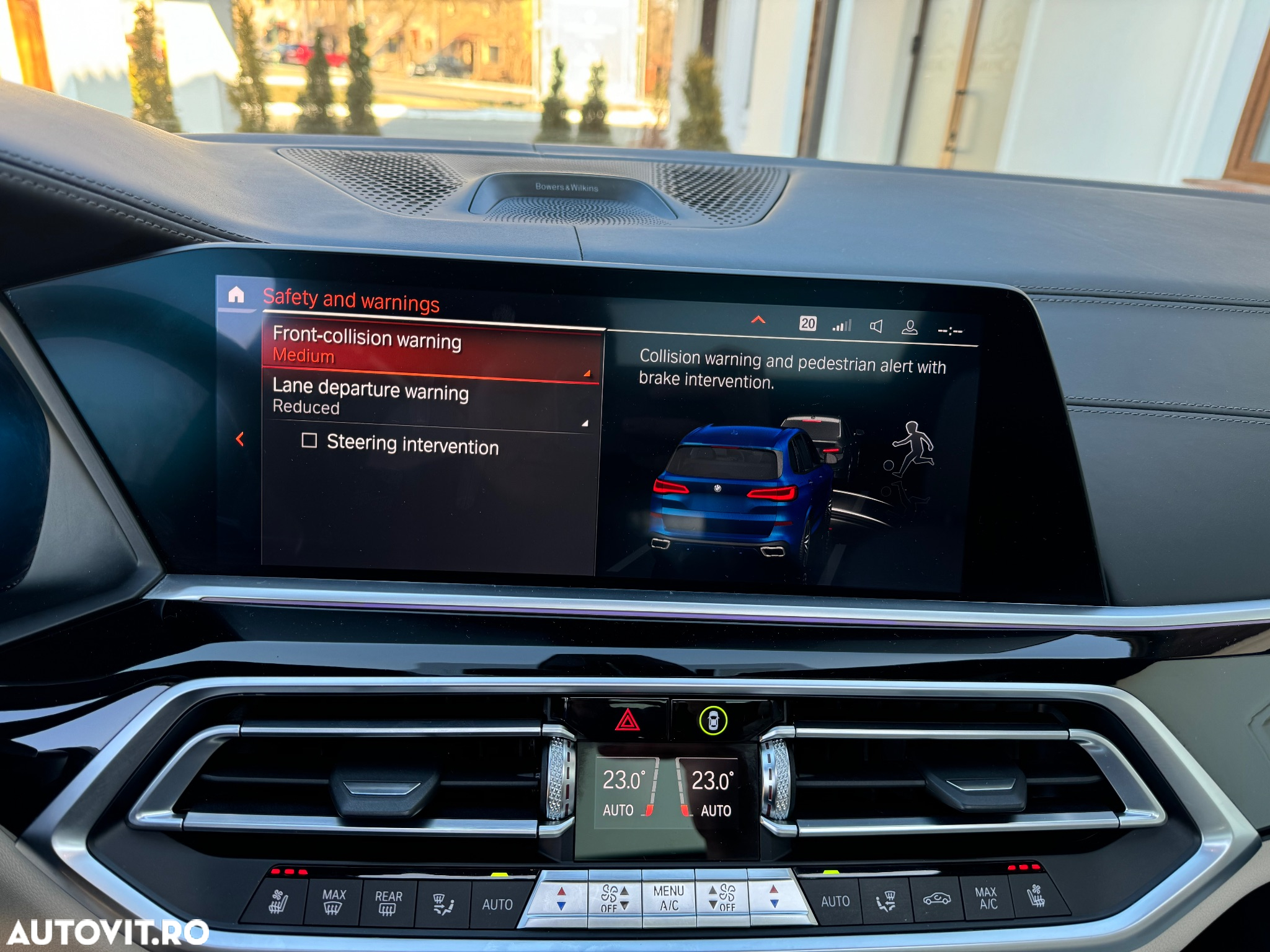 BMW X5 xDrive40i - 30