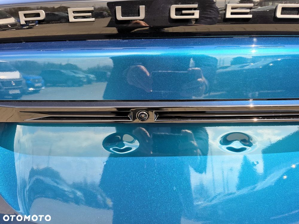 Peugeot 2008 PureTech mHEV Allure e-DCS6 - 11