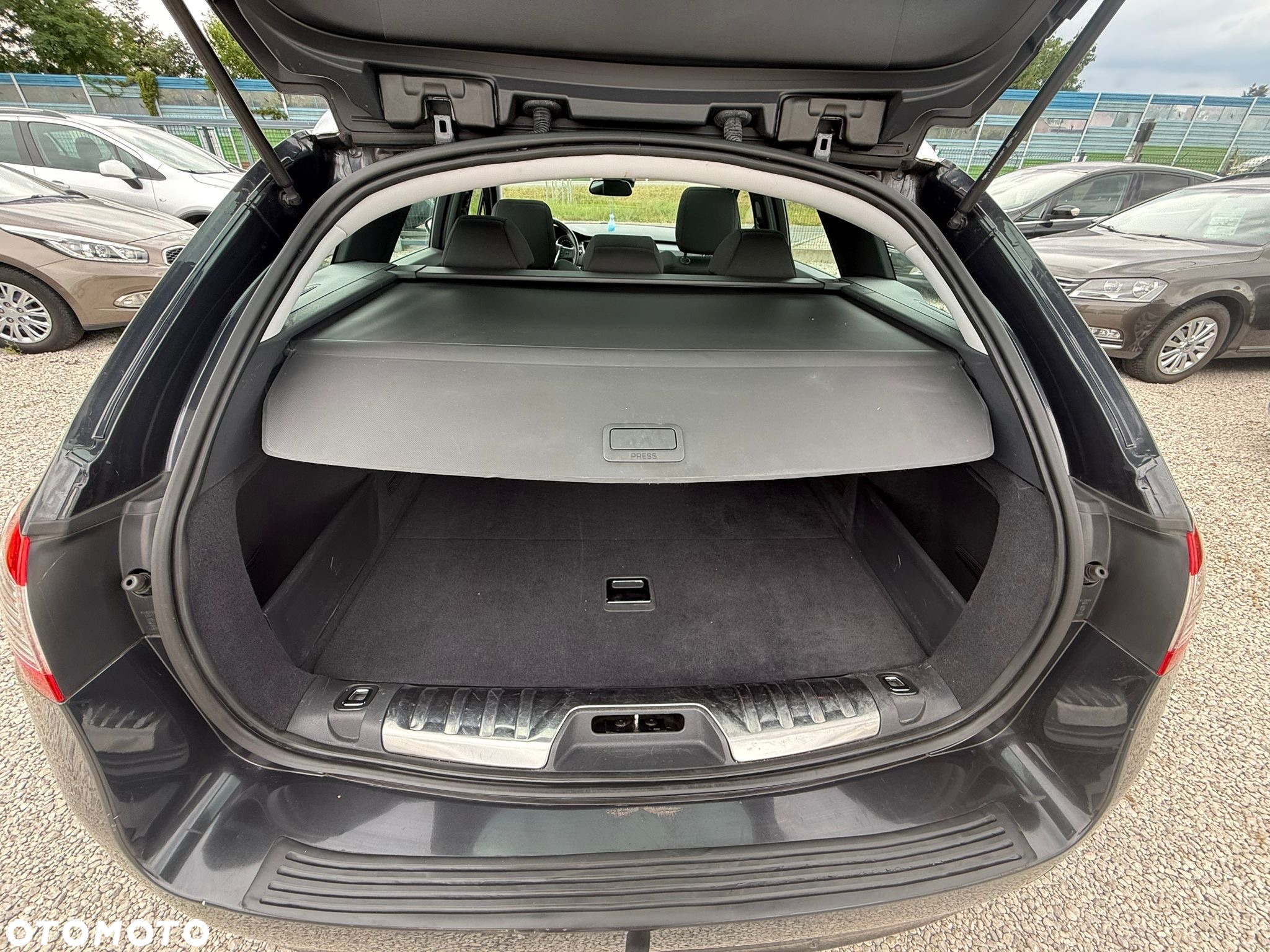 Peugeot 508 2.0 BlueHDi Allure S&S - 23