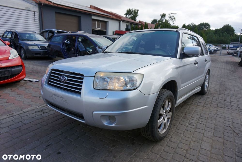SUBARU FORESTER II SG LIFT 2005 01G 2.0 16V EJ204 157KM TY755 SREBRNY na części - 1
