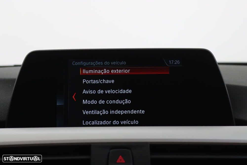 BMW 318 d Advantage - 22