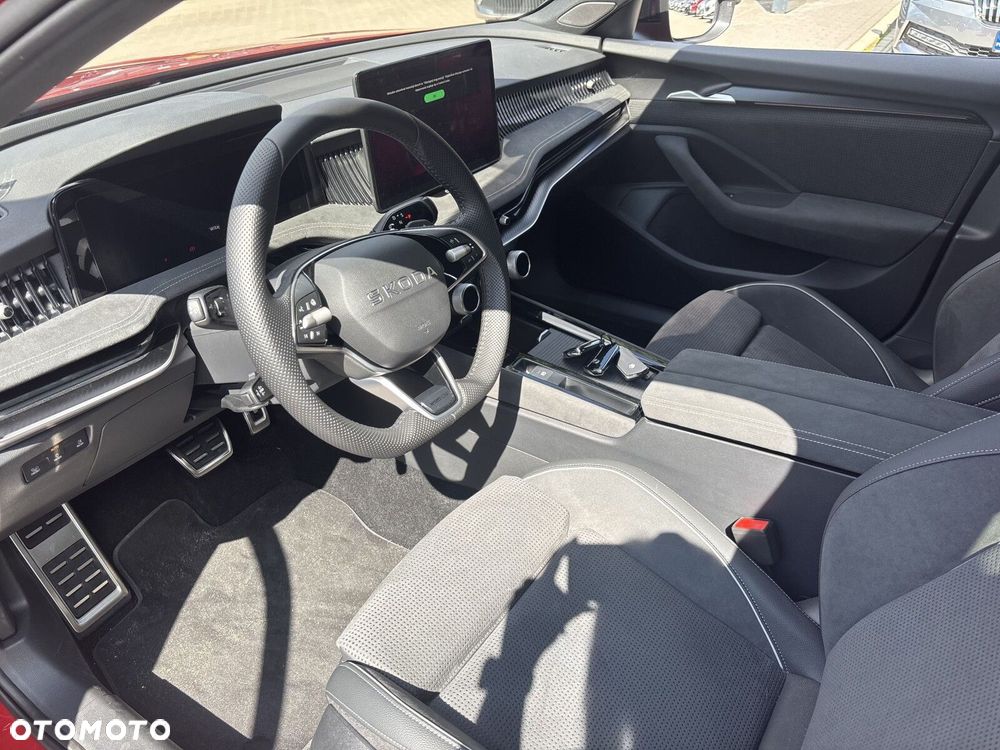 Skoda Superb 2.0 TDI SCR 4x4 Sportline DSG - 10
