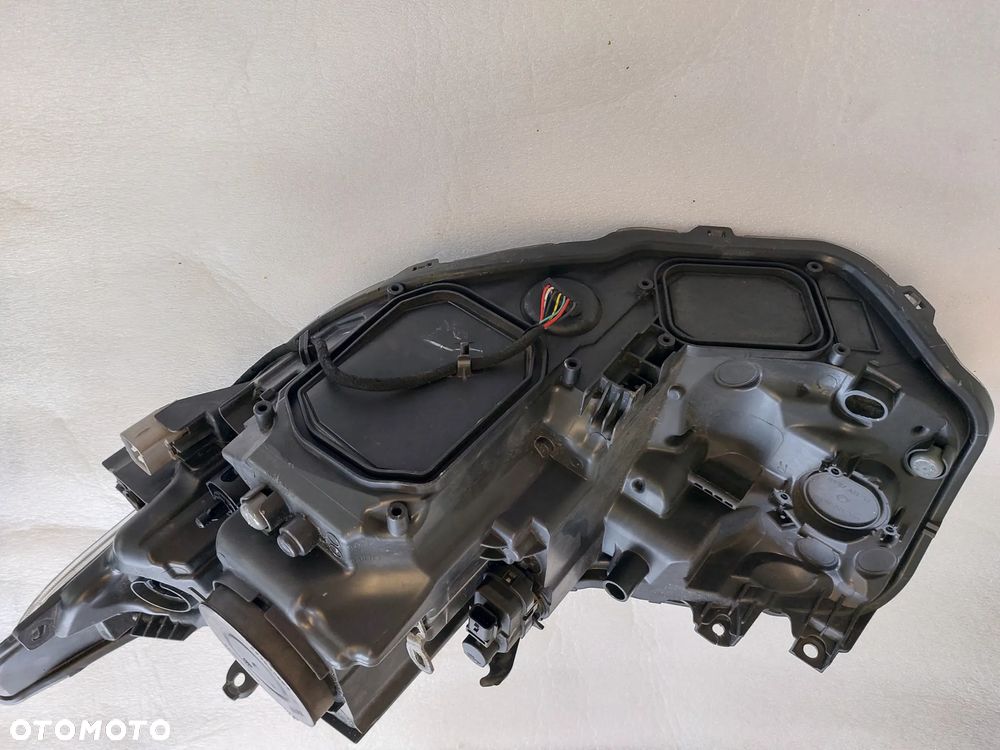 LAMPA PRAWY PRZÓD TOYOTA AURIS II LIFT LED - 6