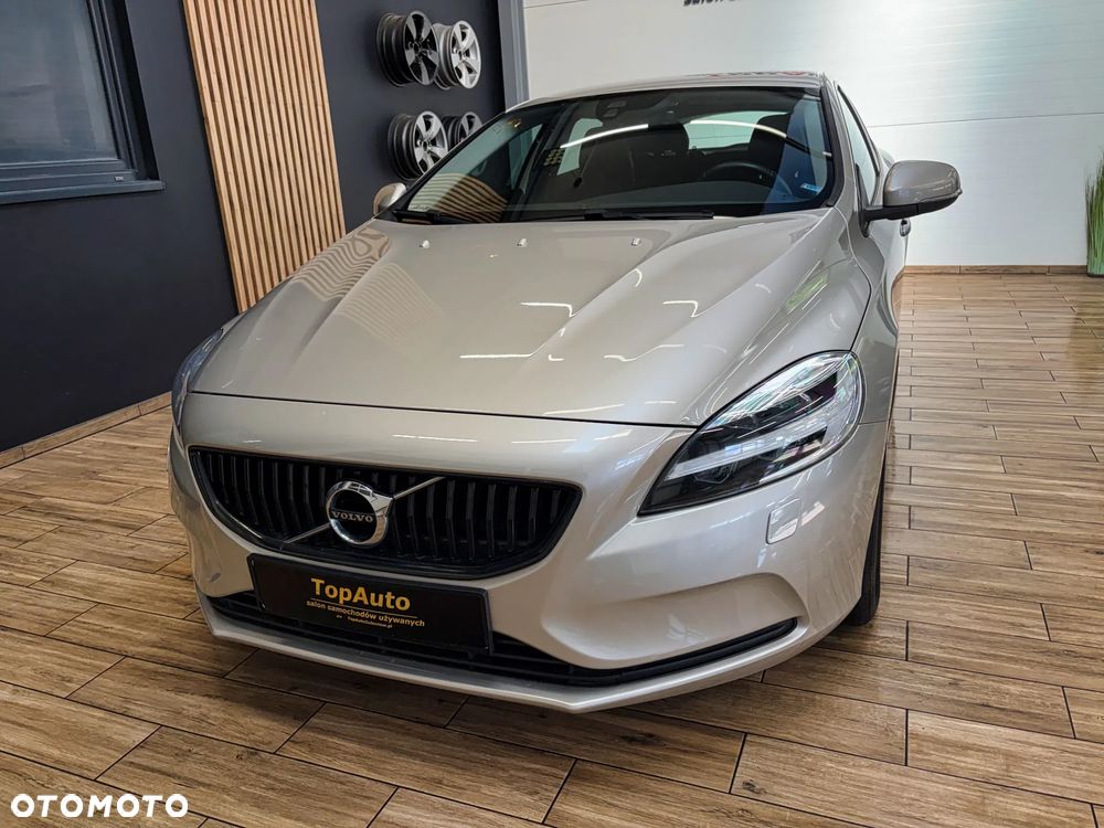Volvo V40 D4 Geartronic Momentum - 13