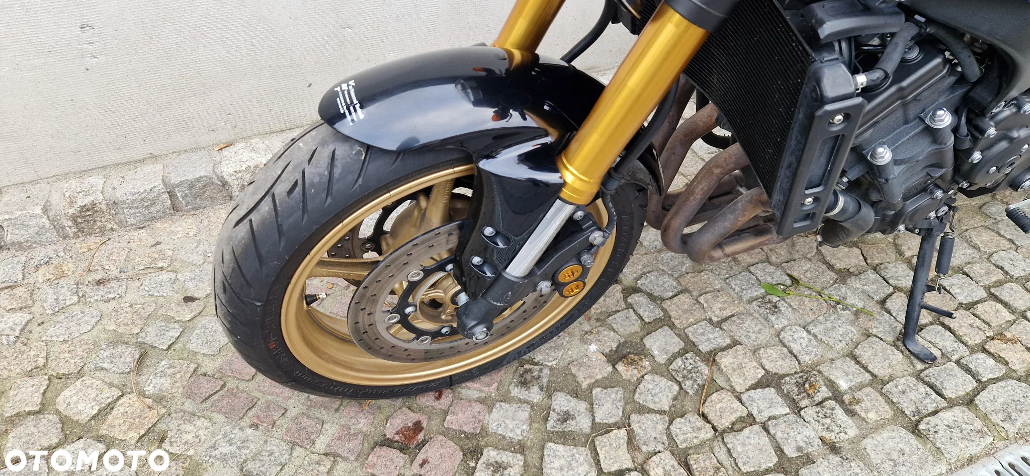 Yamaha FZ - 14