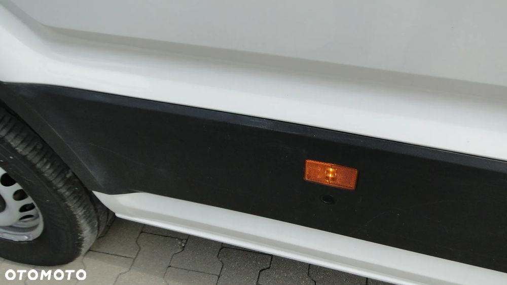 Volkswagen CRAFTER - 18