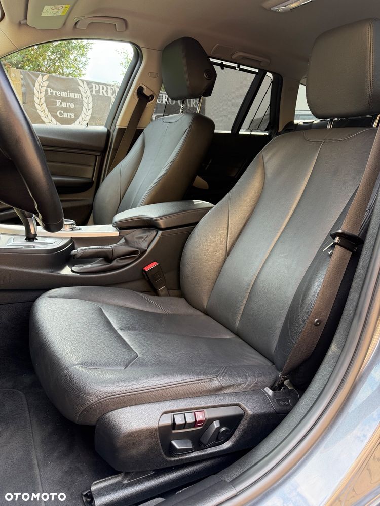 BMW Seria 3 320d Efficient Dynamics Edition Luxury Line - 23