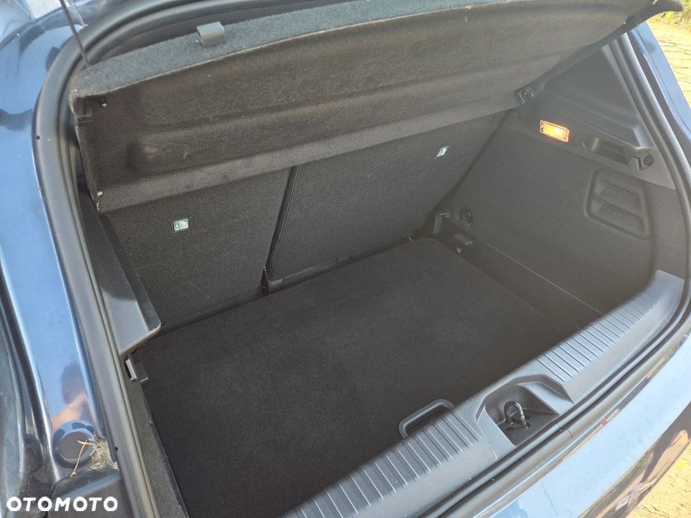 Renault Clio TCe 100 EXPERIENCE - 10