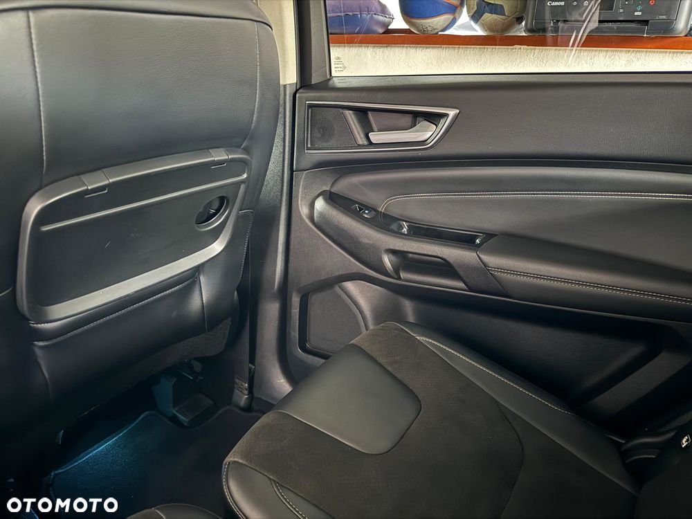 Ford S-Max 2.0 TDCi 4WD Titanium PowerShift - 16