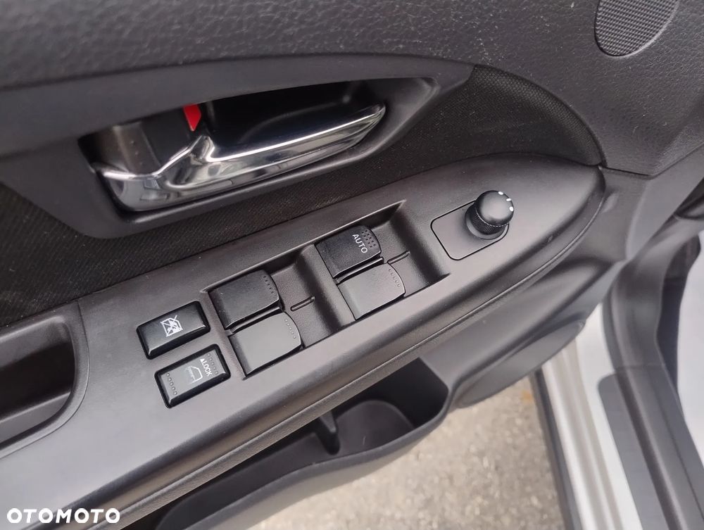 Fiat Sedici 1.6 16V 4x4 Emotion - 24