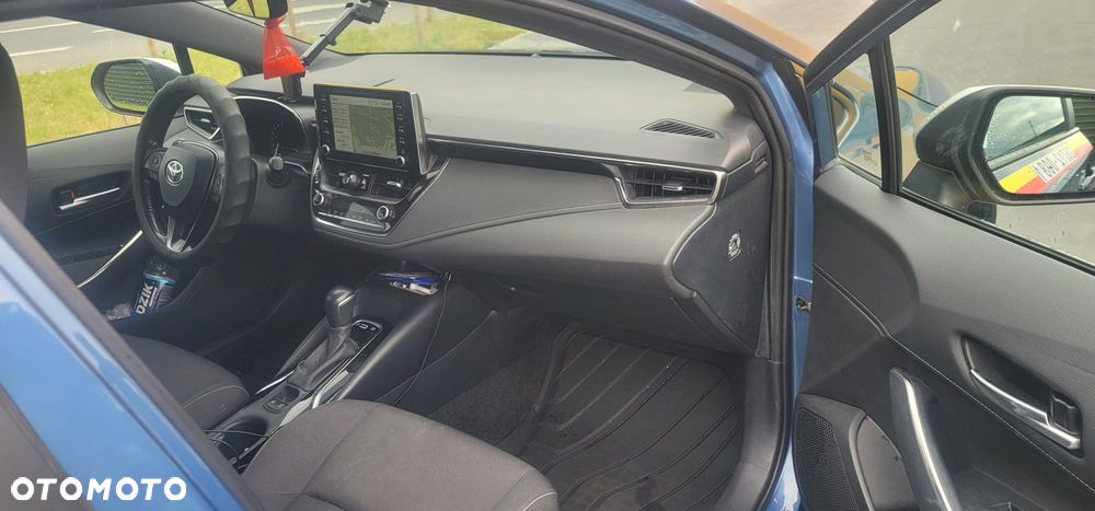 Toyota Corolla - 4