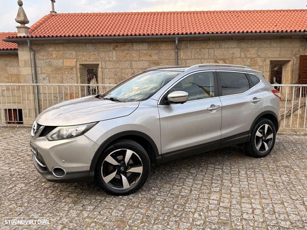 Nissan Qashqai 1.5 dCi N-Connecta - 24