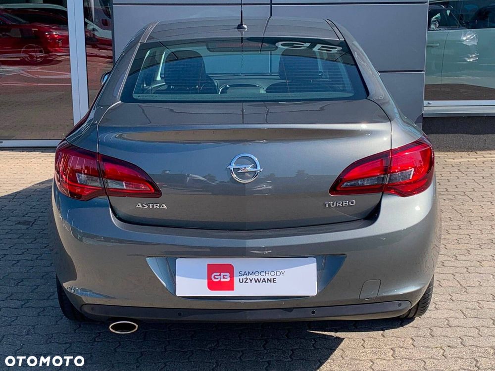 Opel Astra - 8