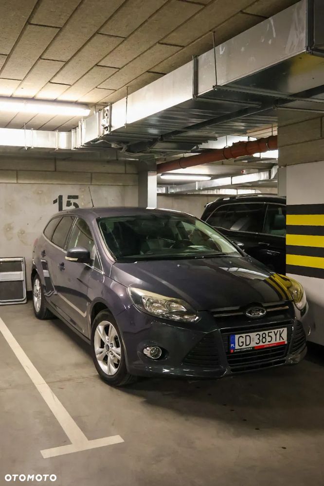 Ford Focus 1.0 EcoBoost Titanium - 25
