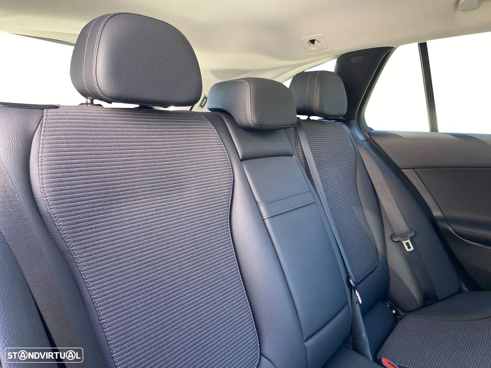 Mercedes-Benz C 220 d Avantgarde - 23