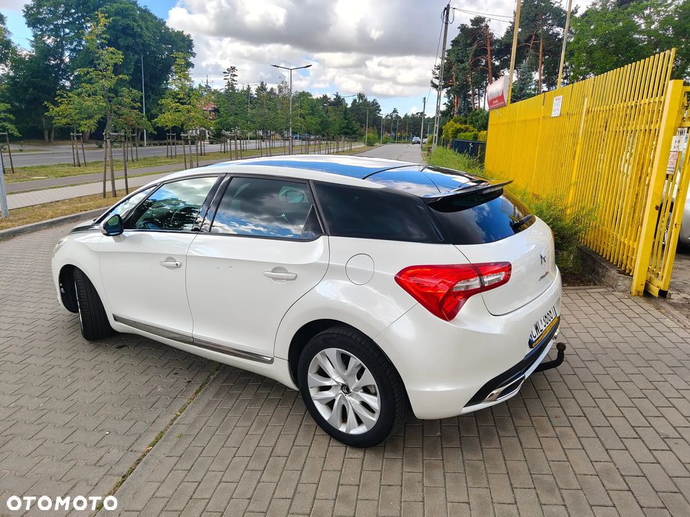 Citroën DS5 THP 155 SoChic - 9