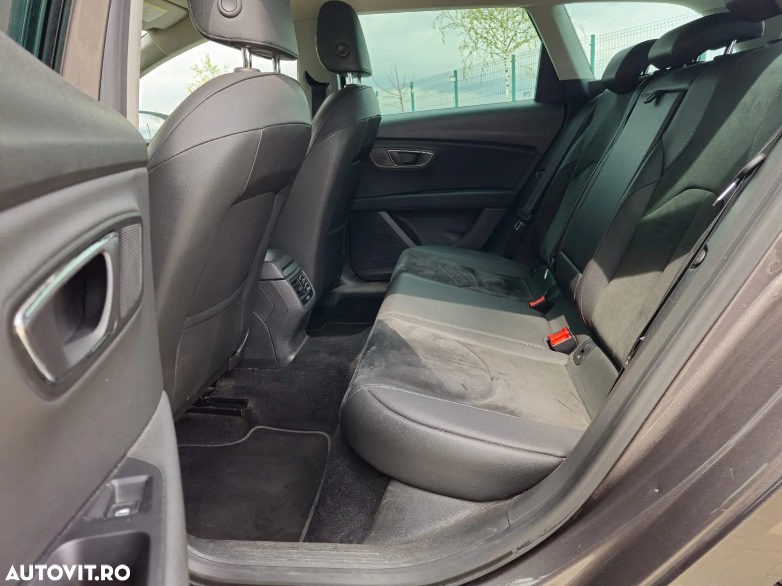 Seat Leon ST 1.6 TDI Ecomotive Style - 8