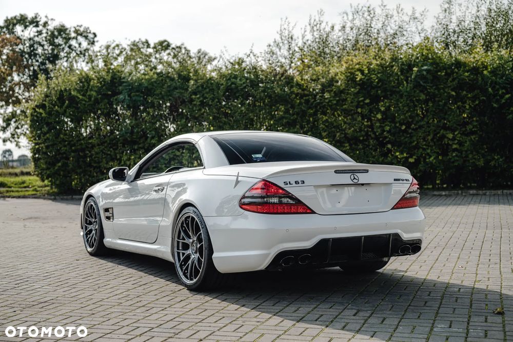 Mercedes-Benz SL - 29