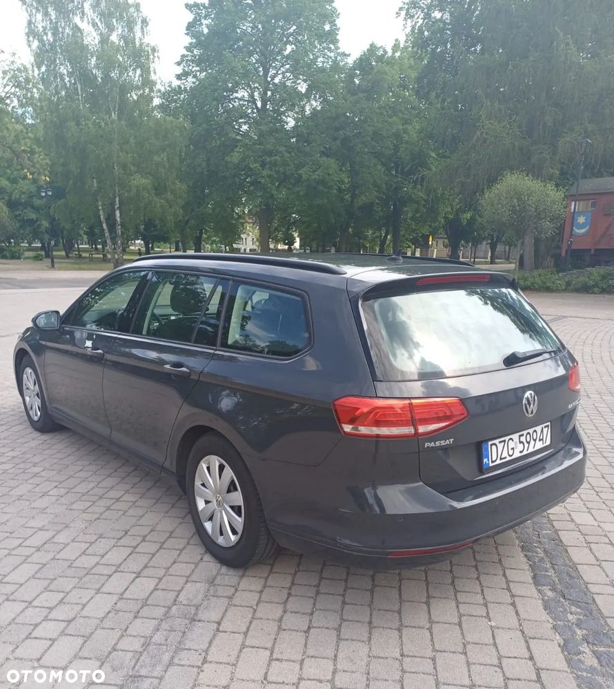 Volkswagen Passat 2.0 TDI (BlueMotion Technology) DSG Comfortline - 6