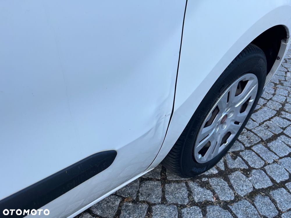Fiat Doblo - 19