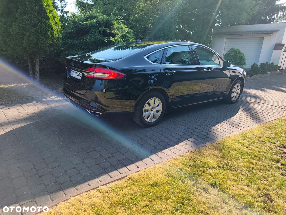 Ford Fusion 2.0 EcoBoost Titanium - 4