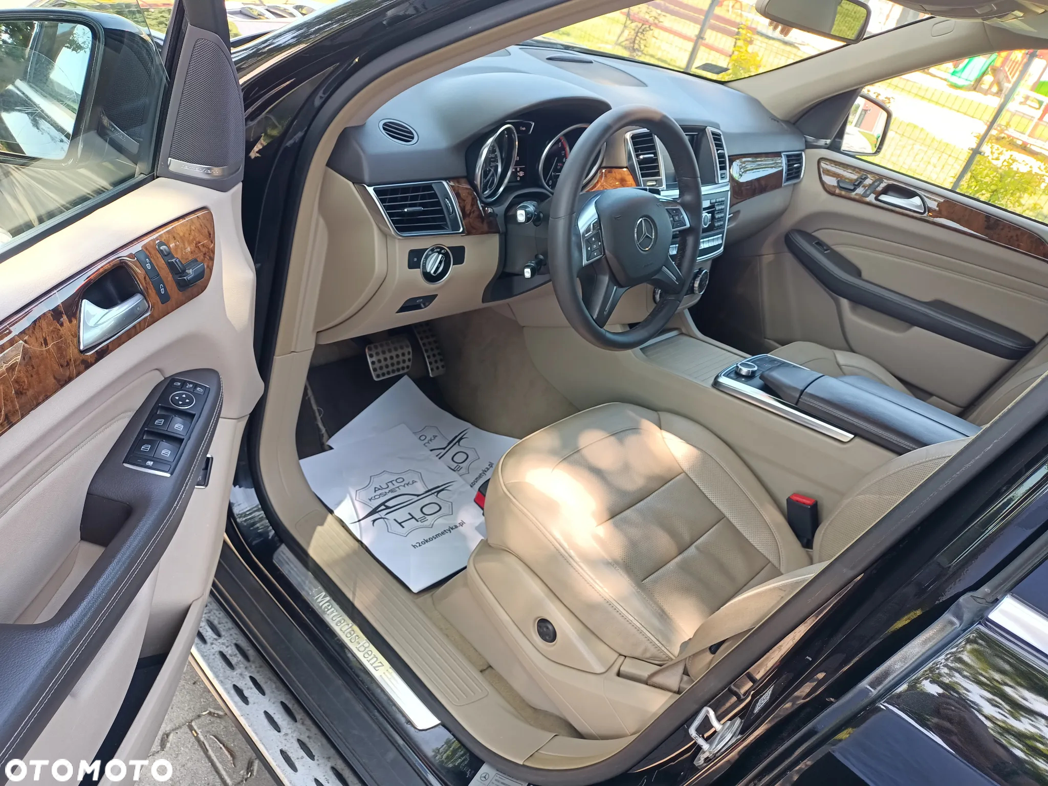 Mercedes-Benz ML 350 BlueTec 4-Matic - 13