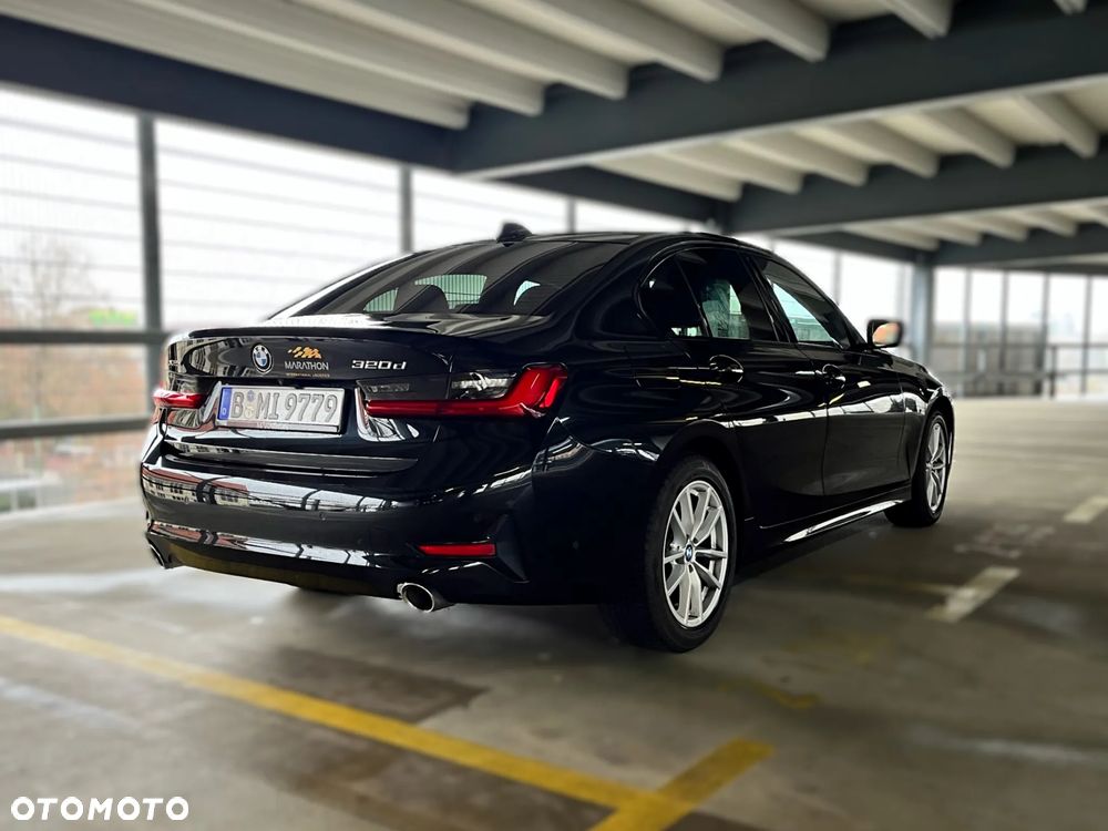 BMW Seria 3 320d xDrive Advantage - 4