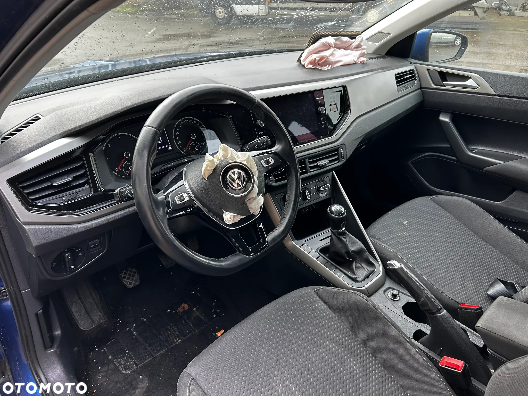 Volkswagen Polo - 18