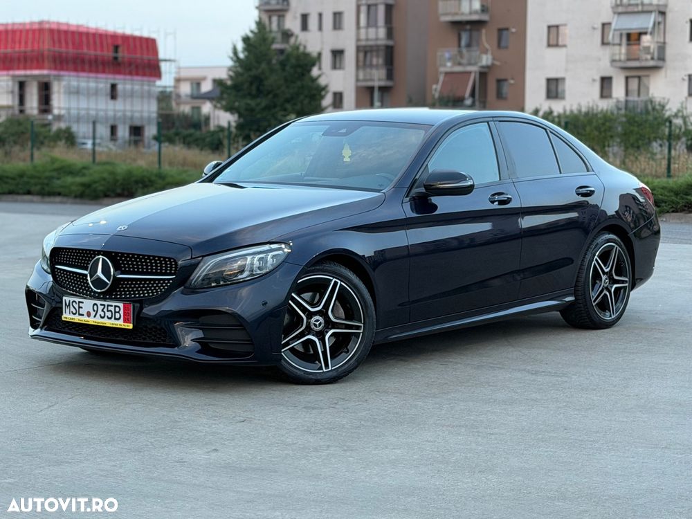 Mercedes-Benz C - 21