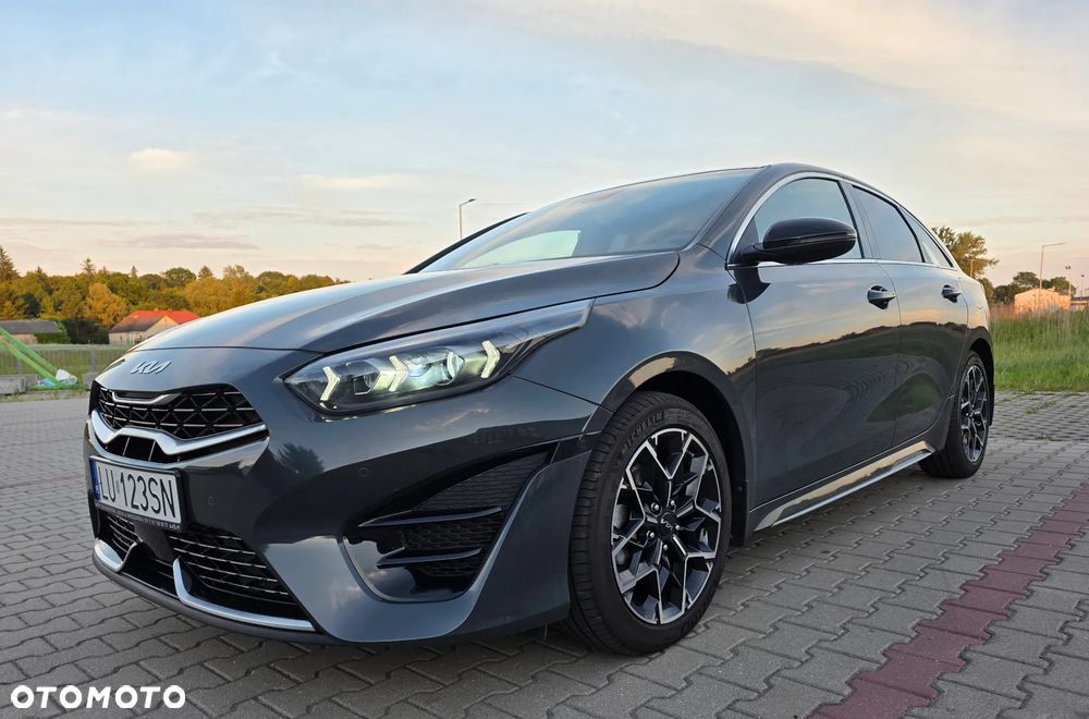 Kia ProCeed - 2