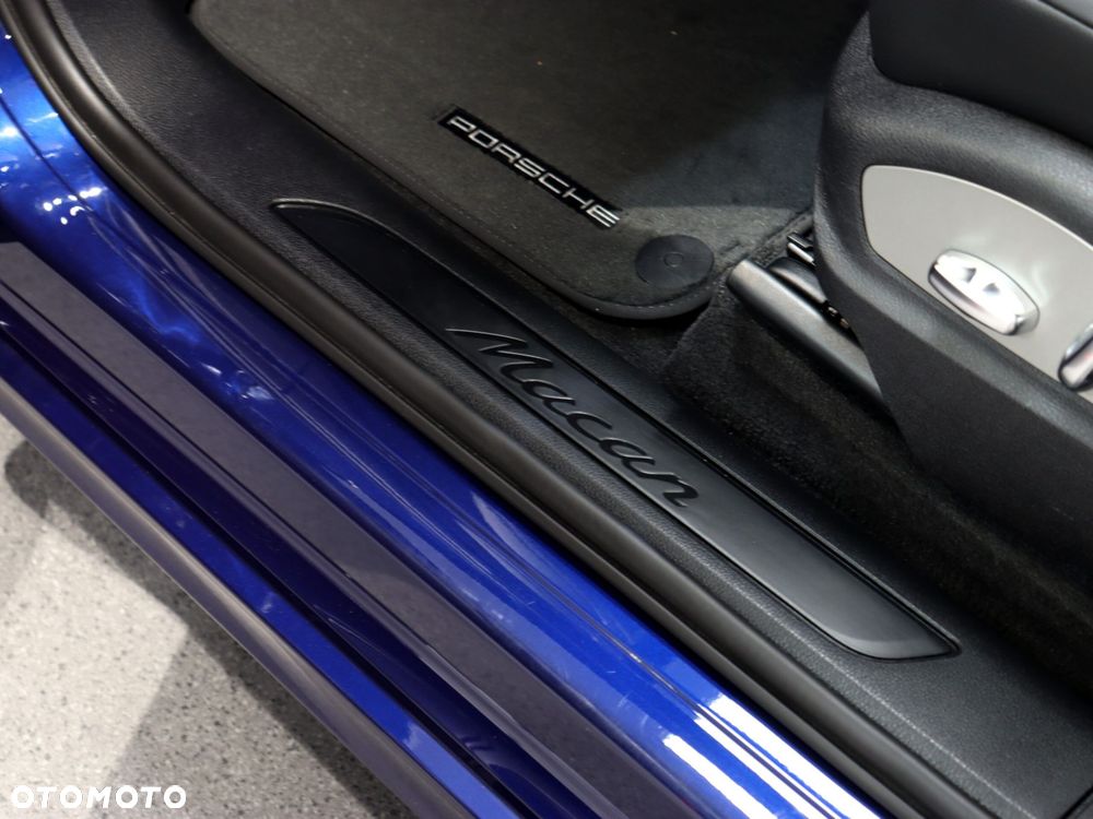 Porsche Macan Standard - 30
