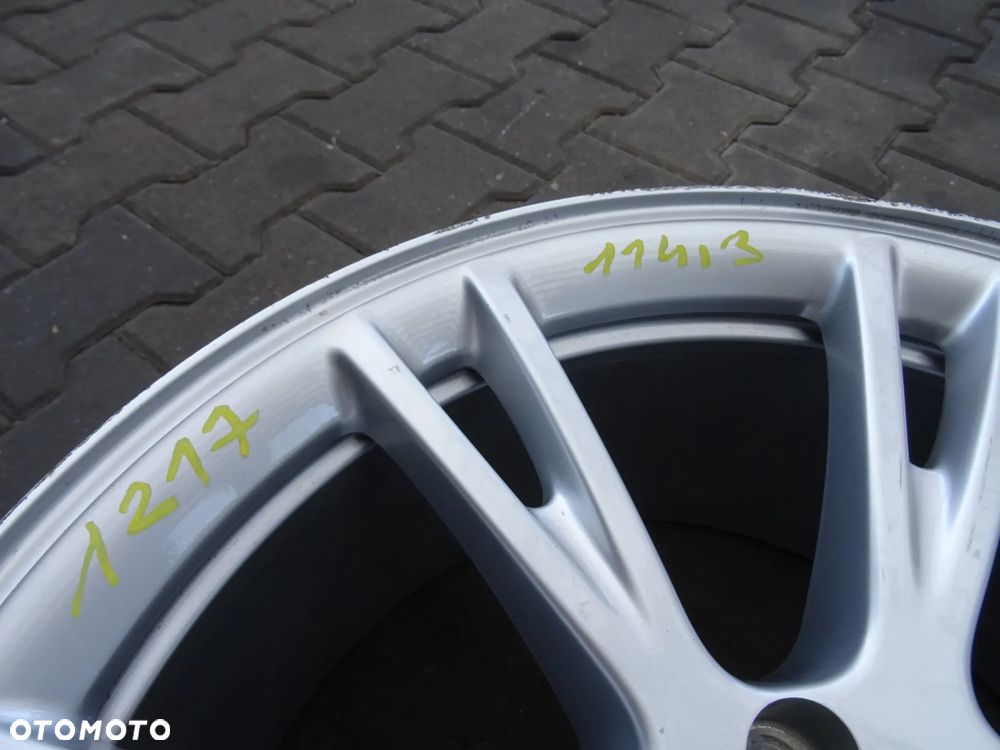 5x114,3x67  9,5Jx19  ET45 Tesla Oryginalne 19 - 13