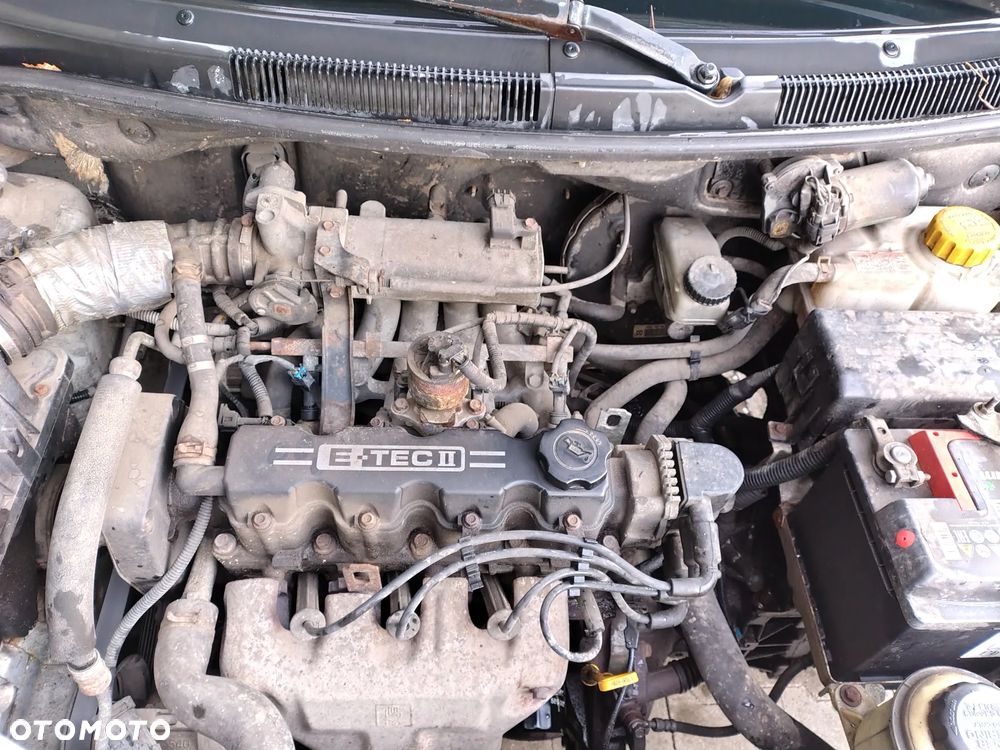 Daewoo Kalos - 8