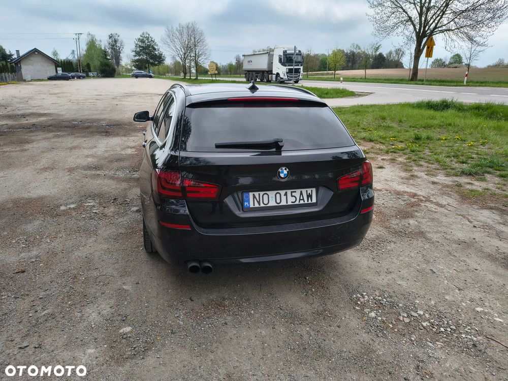 BMW Seria 5 520d Touring - 5