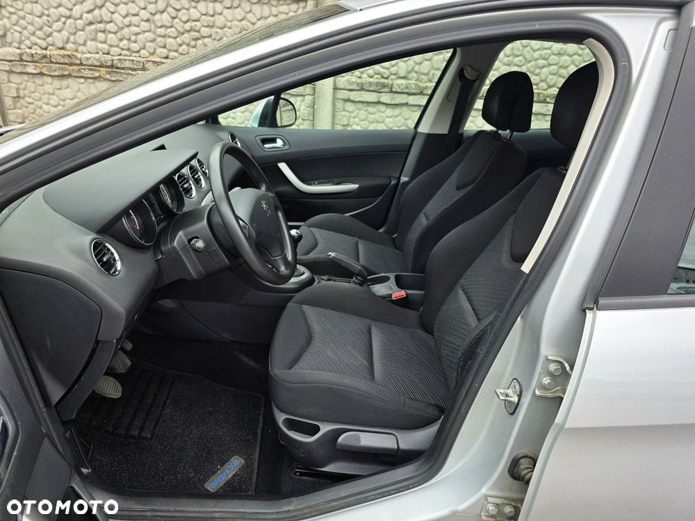 Peugeot 308 1.4 Presence - 9