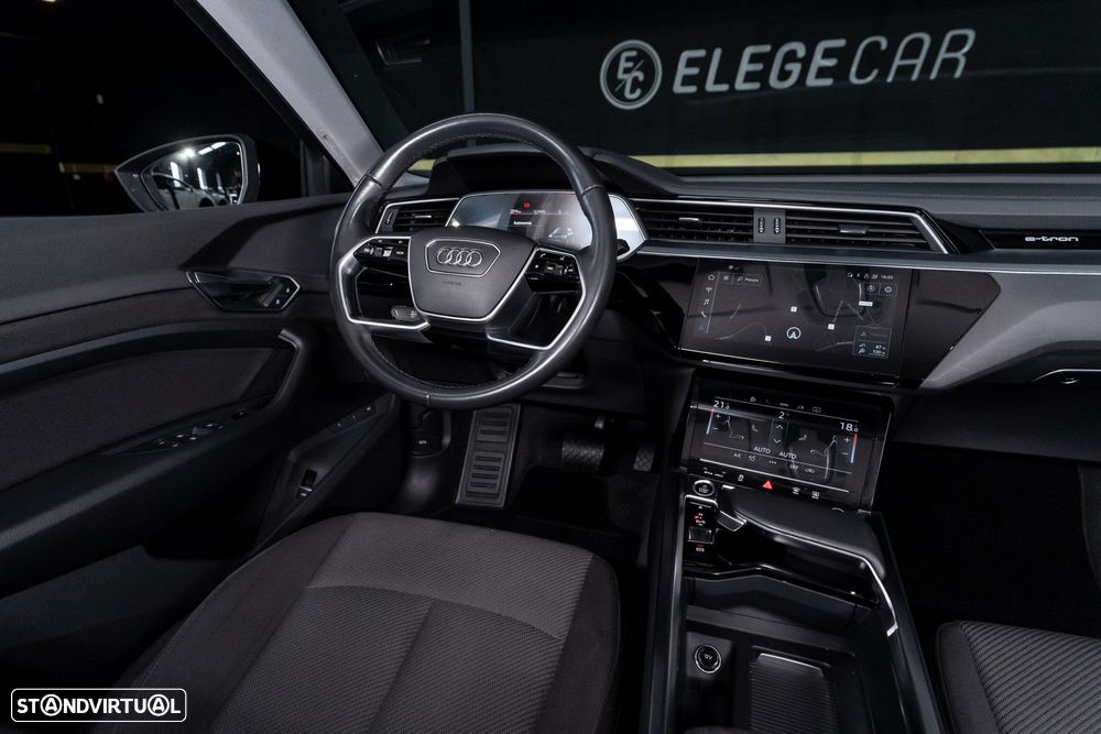 Audi e-tron 55 quattro Advanced - 13